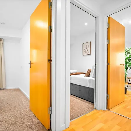 Elegant Two-bedroom - Location - Private Parking - Balconies 1109m *